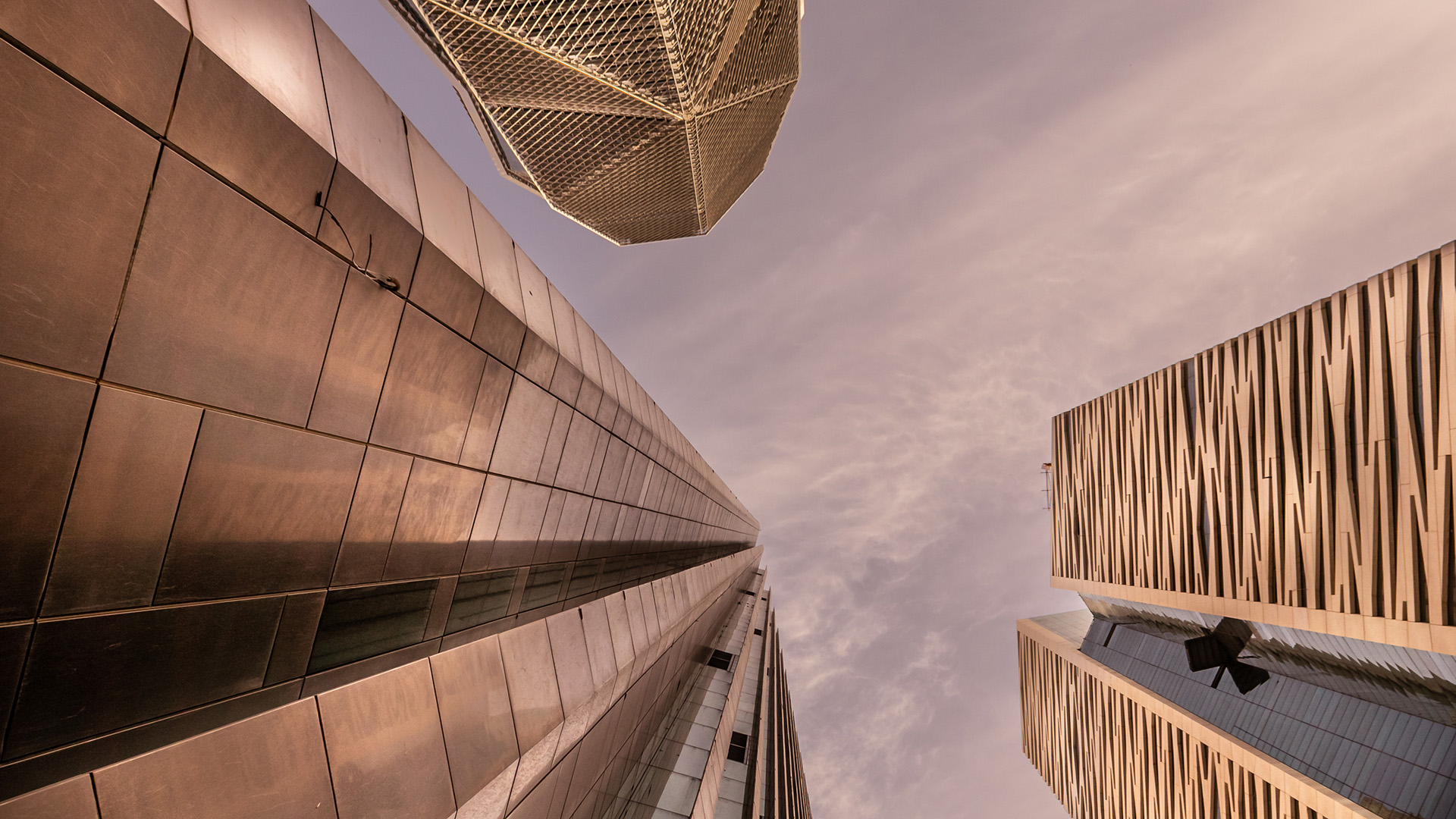 جوهرة الميزان للمحاماة والاستشارات القانونية